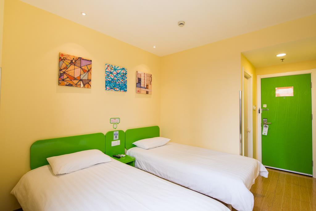 Hi Inn Shenyang Fengtian Street Экстерьер фото