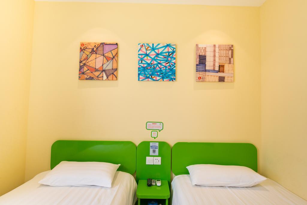 Hi Inn Shenyang Fengtian Street Экстерьер фото